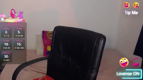 Snapshot of kate_arden chatting on October 2025 02:10:01 AM Carla Palmer online show from October 2025 02:10:01 AM