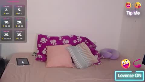 Snapshot of kate_arden chatting on November 2025 04:45:02 AM Carla Palmer online show from November 2025 04:45:02 AM