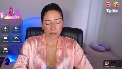 Snapshot of kate_arden chatting on December 2025 09:45:01 PM Carla Palmer online show from December 2025 09:45:01 PM