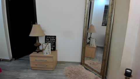 Kate online show from January 2025 06:47:01 PM