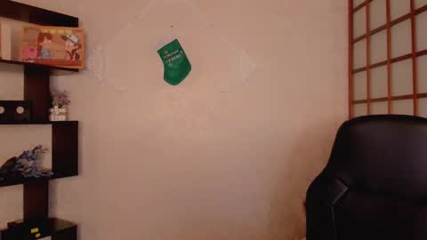 Kate online show from December 2024 07:53:01 AM