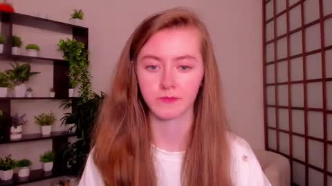 Kate online show from September 2025 02:37:01 AM