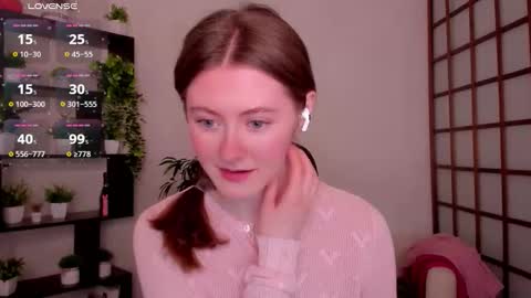 Snapshot of kate_cuddle chatting on March 2026 03:01:01 AM Kate online show from March 2026 03:01:01 AM