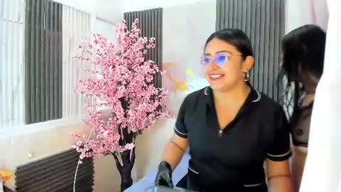 Snapshot of kate_evans1 chatting on June 2026 12:31:02 PM Kate Evans online show from June 2026 12:31:02 PM