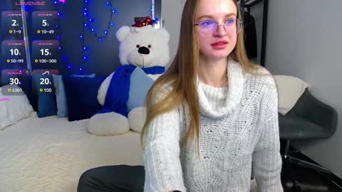 Snapshot of kate_jonson chatting on December 2024 08:23:02 AM .Be kind and gentle with me and I will do my best for you. online show from December 2024 08:23:02 AM