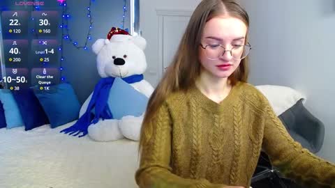 Snapshot of kate_jonson chatting on December 2024 09:18:02 AM .Be kind and gentle with me and I will do my best for you. online show from December 2024 09:18:02 AM