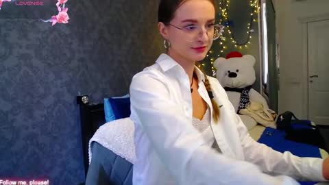 Snapshot of kate_jonson chatting on September 2025 10:26:01 AM .Be kind and gentle with me and I will do my best for you. online show from September 2025 10:26:01 AM