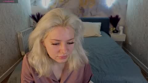 Kate online show from February 2026 01:13:01 AM