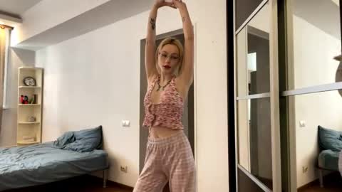 kate_mikki online show from March 2026 02:30:02 AM