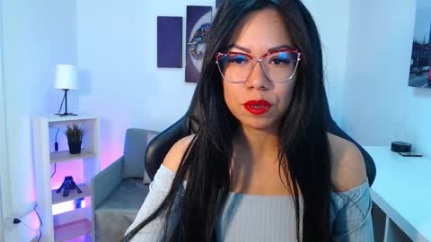 Kate  online show from September 2025 11:26:01 AM