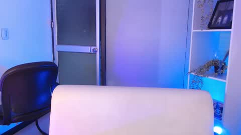 Kate  online show from January 2026 10:09:02 AM