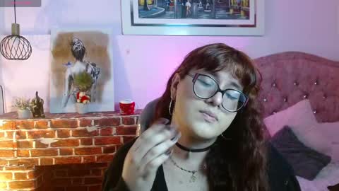 Snapshot of kate_pickman chatting on April 2026 03:46:02 AM kate online show from April 2026 03:46:02 AM