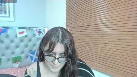 Snapshot of kate_pickman chatting on June 2026 03:07:01 AM kate online show from June 2026 03:07:01 AM