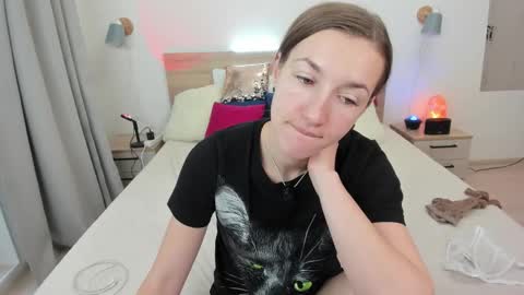 kate_redgar online show from February 2026 10:48:01 AM