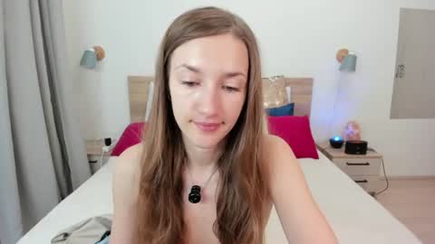 kate_redgar online show from June 2026 05:04:01 PM