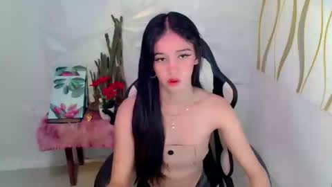 Kate online show from December 2024 07:11:01 PM