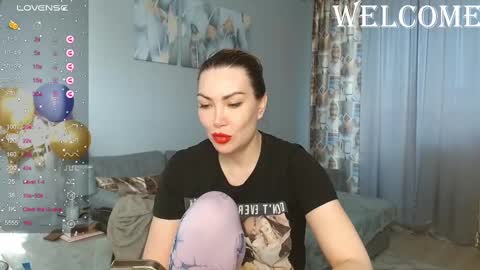 Snapshot of kate_space chatting on March 2025 05:07:01 AM Therapist online show from March 2025 05:07:01 AM