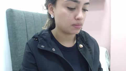 Kari online show from March 2026 01:37:01 PM