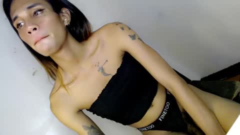 Snapshot of kateanderson69 chatting on February 2025 09:17:02 AM its me kate online show from February 2025 09:17:02 AM