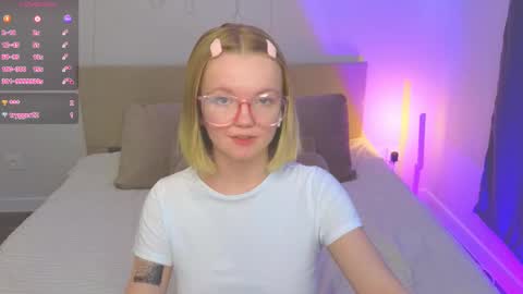 Snapshot of katebunnys chatting on March 2026 08:26:33 AM katebunnys online show from March 2026 08:26:33 AM