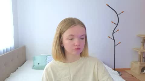 katebunnys online show from June 2026 04:18:02 AM