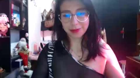 Kateeen18 online show from May 2026 05:27:02 AM