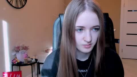 Snapshot of katekayer chatting on November 2025 10:47:01 AM katekayer online show from November 2025 10:47:01 AM