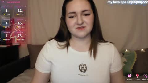Snapshot of katelyn_sweety chatting on February 2025 07:14:01 PM Katelyn online show from February 2025 07:14:01 PM