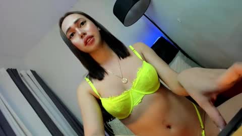 Snapshot of katemolino chatting on September 2025 10:42:01 PM katetelmo - Insta online show from September 2025 10:42:01 PM