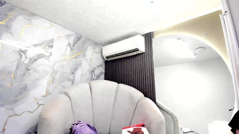 Snapshot of katemoss70 chatting on January 2025 12:06:02 PM Im Katherine but call me Kate online show from January 2025 12:06:02 PM