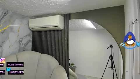 Snapshot of katemoss70 chatting on September 2025 12:05:01 PM Im Katherine but call me Kate online show from September 2025 12:05:01 PM