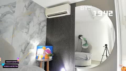 Snapshot of katemoss70 chatting on October 2025 12:28:02 PM Im Katherine but call me Kate online show from October 2025 12:28:02 PM