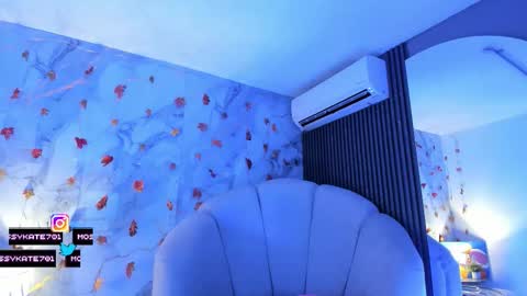 Snapshot of katemoss70 chatting on November 2025 12:28:01 PM Im Katherine but call me Kate online show from November 2025 12:28:01 PM