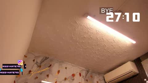 Snapshot of katemoss70 chatting on December 2025 12:14:01 PM Im Katherine but call me Kate online show from December 2025 12:14:01 PM