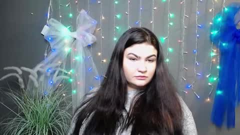 Kate Nils online show from November 2025 02:59:02 PM