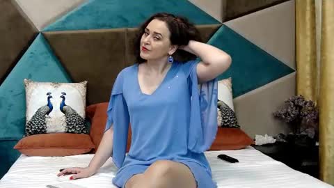 KateQueenston --  online show from June 2026 09:08:02 PM