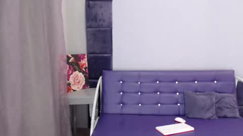 Snapshot of katerinarx chatting on May 2026 07:26:02 AM KaterinaRX online show from May 2026 07:26:02 AM