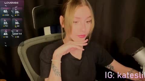 Snapshot of kateslil chatting on April 2026 02:51:02 AM Kate online show from April 2026 02:51:02 AM