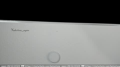 Snapshot of katestone_again chatting on December 2024 03:59:02 PM love meeee online show from December 2024 03:59:02 PM