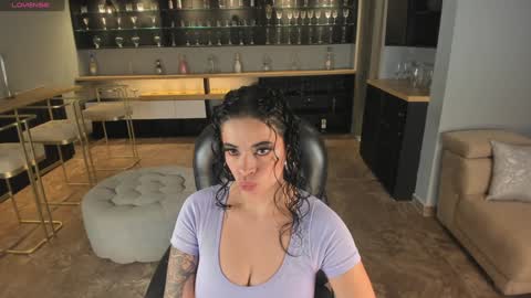 K A T E  online show from January 2025 11:20:01 AM