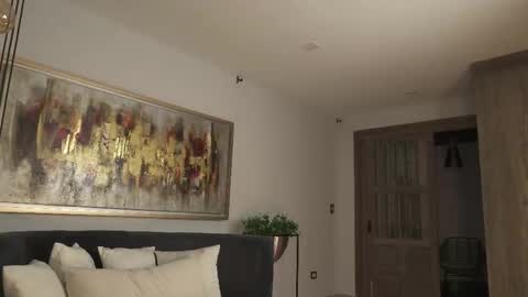 K A T E  online show from September 2025 09:42:02 AM