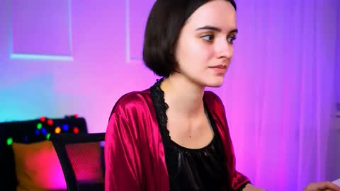 katewillows online show from February 2026 04:31:01 AM