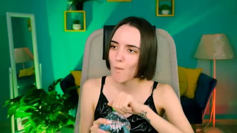 Snapshot of katewillows chatting on April 2026 04:46:01 AM katewillows online show from April 2026 04:46:01 AM