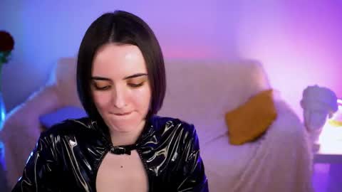Snapshot of katewillows chatting on April 2026 05:02:02 AM katewillows online show from April 2026 05:02:02 AM