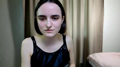 Snapshot of katewillows chatting on May 2026 11:42:02 AM katewillows online show from May 2026 11:42:02 AM