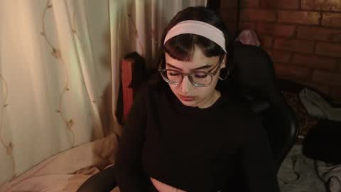 Snapshot of kathaline_markle chatting on April 2026 11:15:02 PM Katha or Cintya online show from April 2026 11:15:02 PM