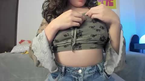 Snapshot of katheerine chatting on March 2026 01:12:02 AM Katherine online show from March 2026 01:12:02 AM