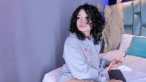 KatheGomez  online show from January 2025 01:49:01 PM