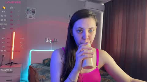 Snapshot of katherine__ross chatting on May 2026 11:39:01 AM katherine__ross online show from May 2026 11:39:01 AM