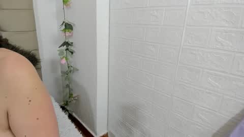 Snapshot of katherine_blair chatting on April 2026 12:11:02 PM katherine_blair online show from April 2026 12:11:02 PM